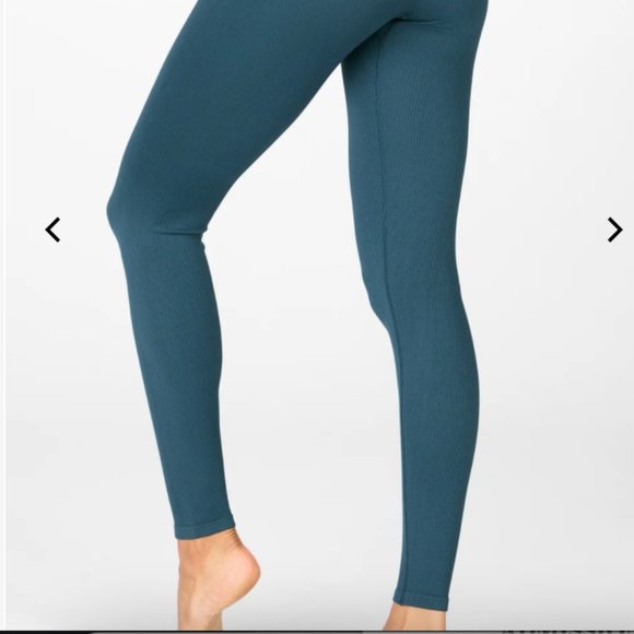 Fabletics High-Waisted Seamless Rib Legging - Picture 4 of 5
